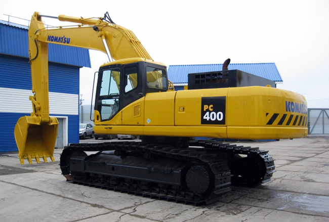 ������ ����������� Komatsu PC400 � ��������